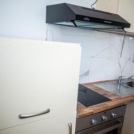 Agreable Chambre Sur Liege Avc Parking Et Wifi Gratuit المظهر الخارجي الصورة