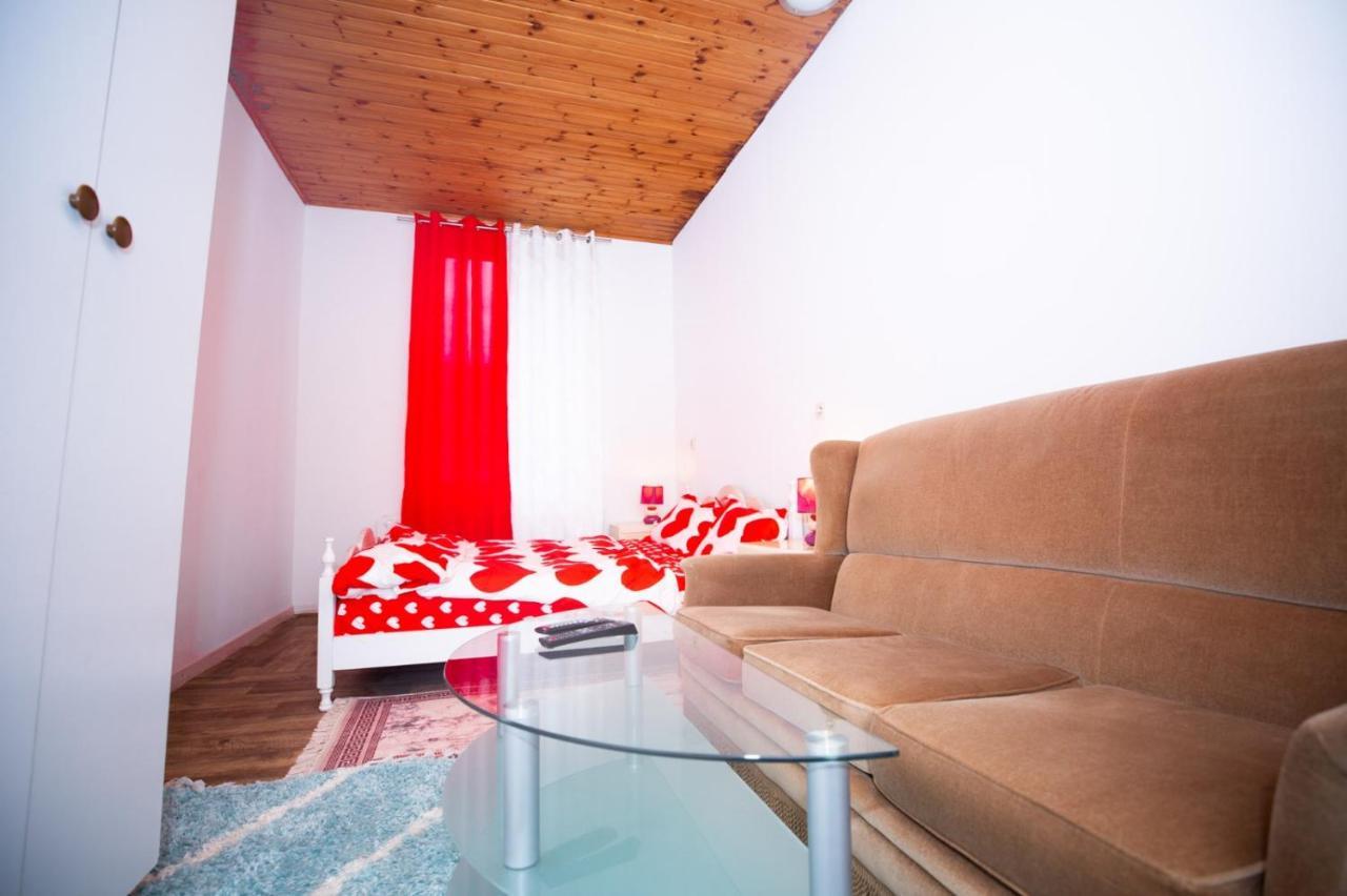 Agreable Chambre Sur Liege Avc Parking Et Wifi Gratuit المظهر الخارجي الصورة